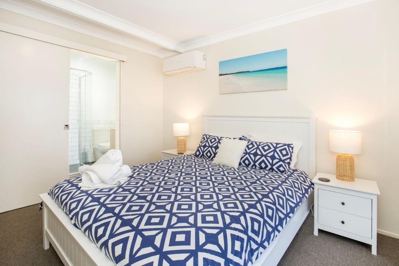 Hayes House I Award Winner I 4 Mins To Holiday home *