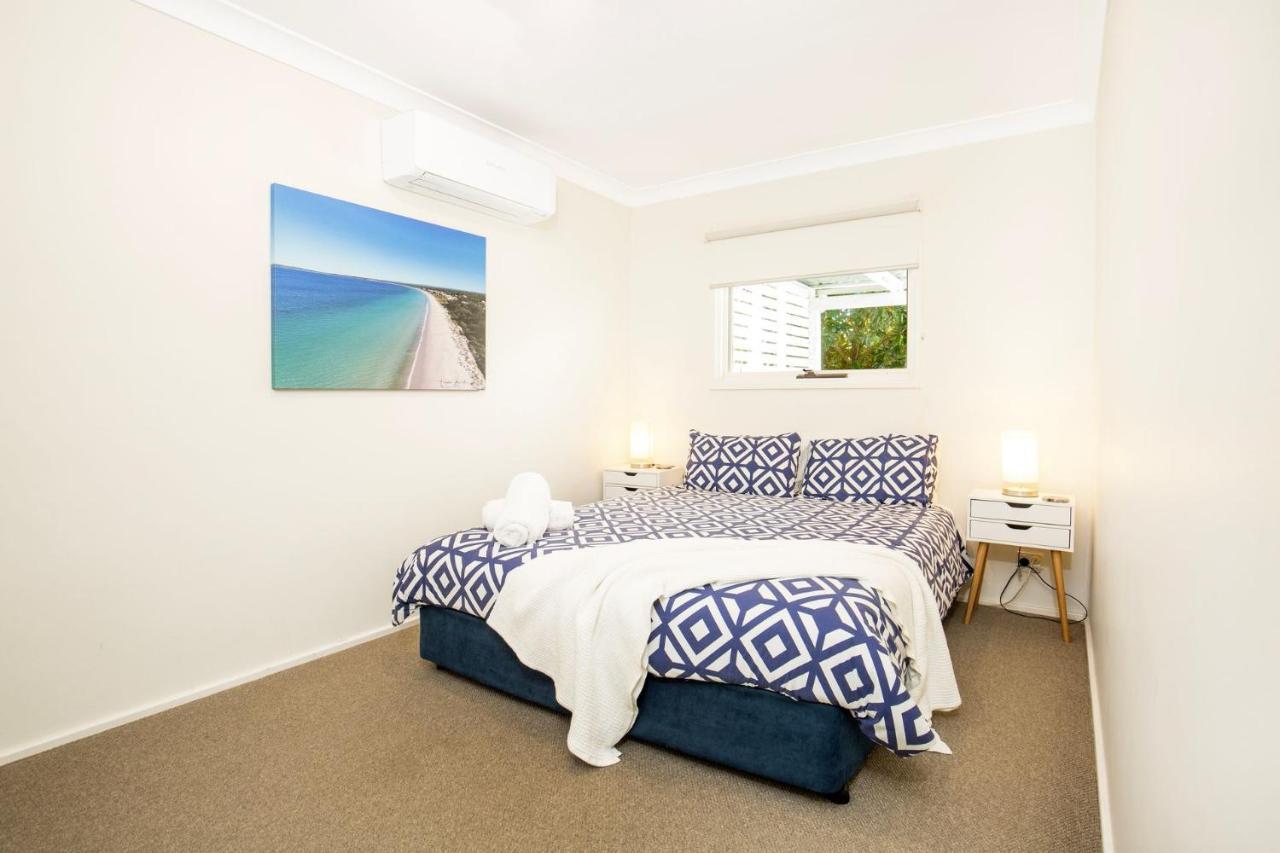Hayes House I Award Winner I 4 Mins To Holiday home *